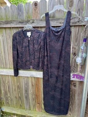 👗Joseph Ribcoff Black & Deep Brown Patterned Dress with Matching Jacket